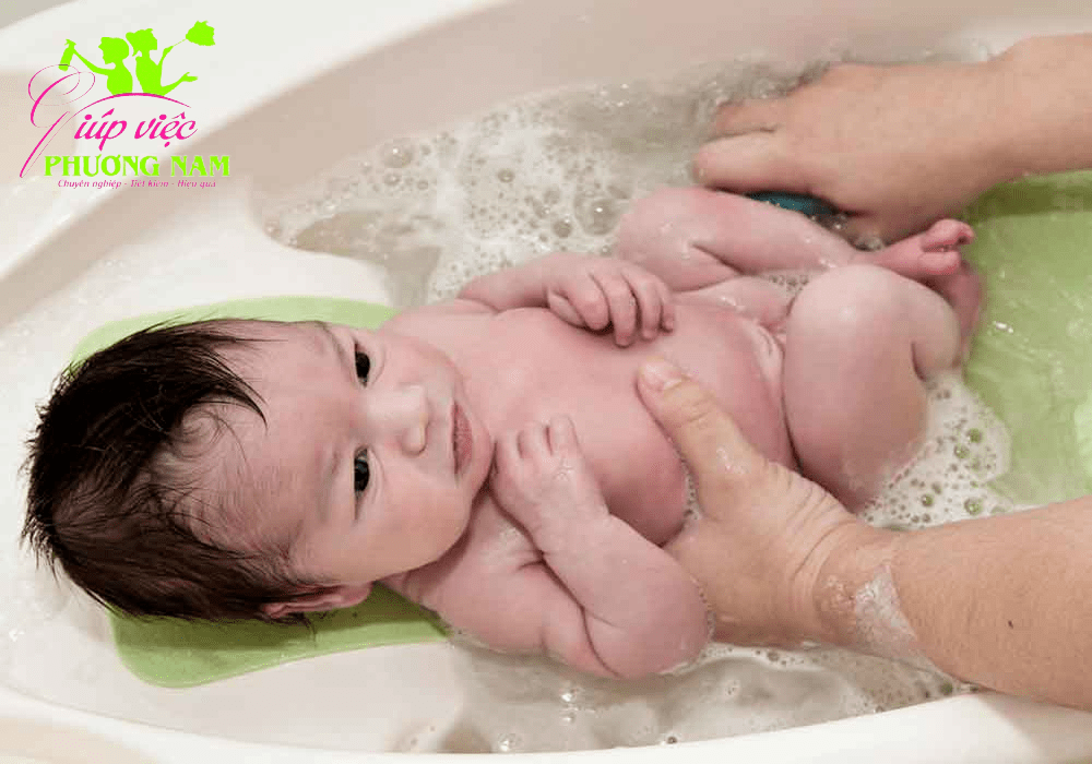 Dịch vụ tắm bé sơ sinh Bạc Liêu